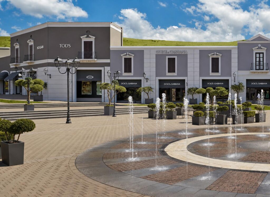 Sicilia Outlet Village Tour